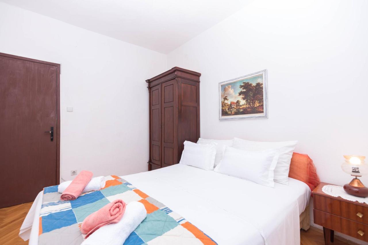 Apartments Salis Pag Town Exterior foto